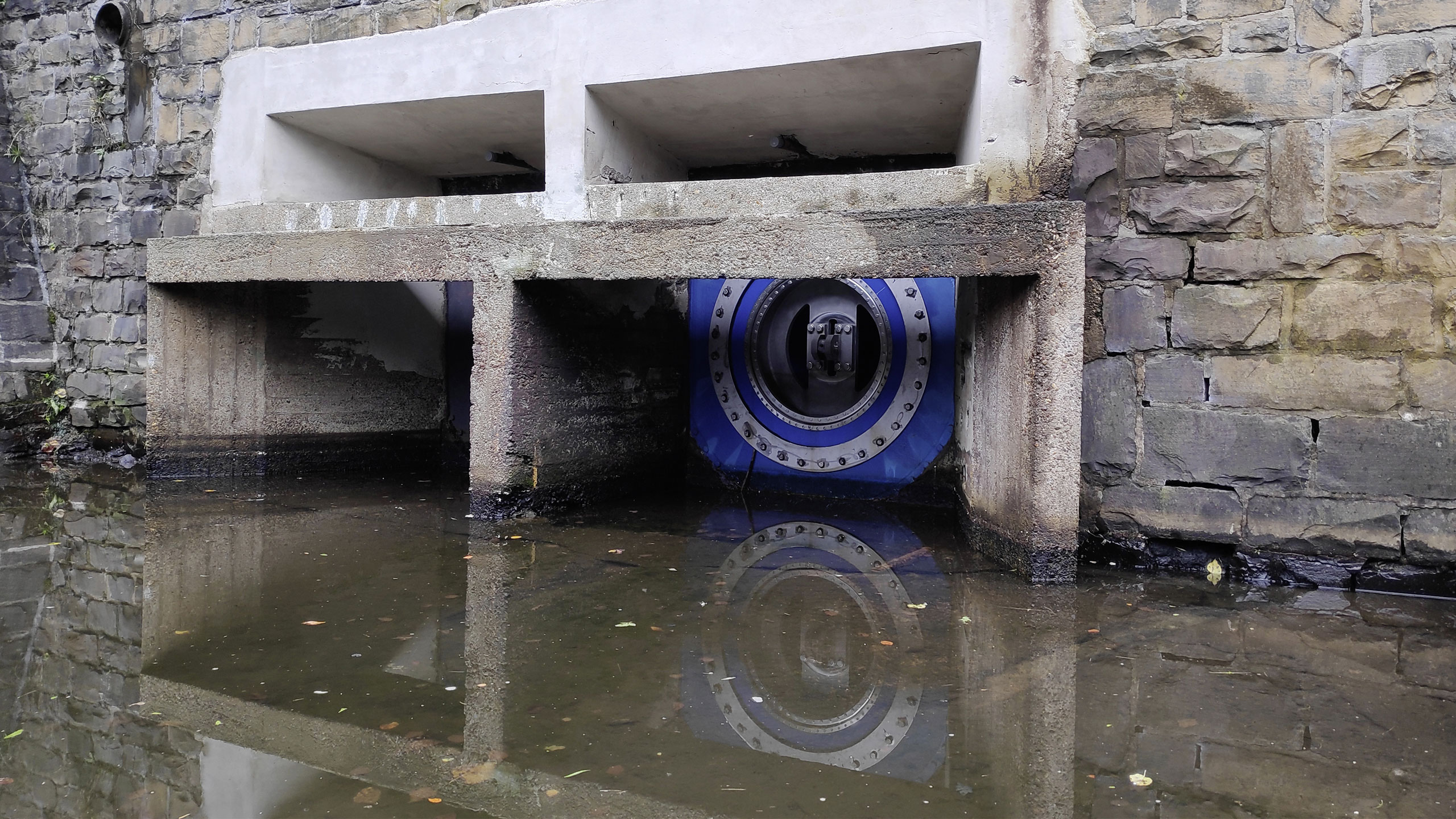 AVK needle valve for base drainage in dam, installed in Germany